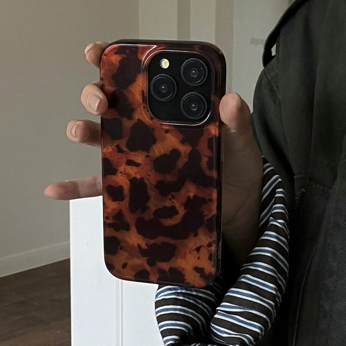 Retro Amber Texture Laser Phon - Perfume Pure Xs recension och pris